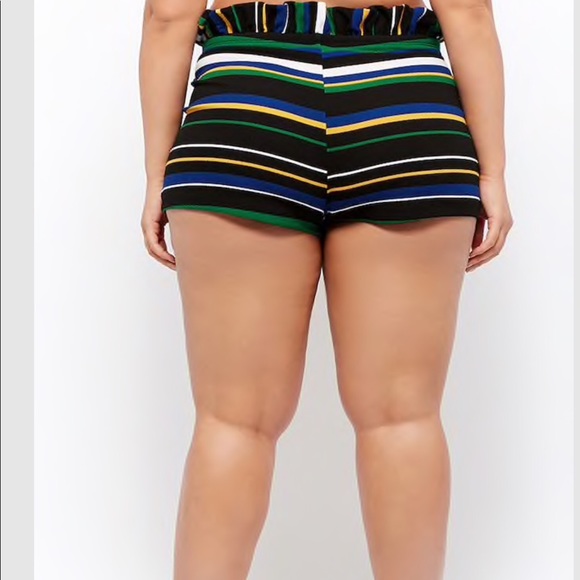 Plus size paper bag ruffle shorts so cute NWOT - Picture 4 of 5